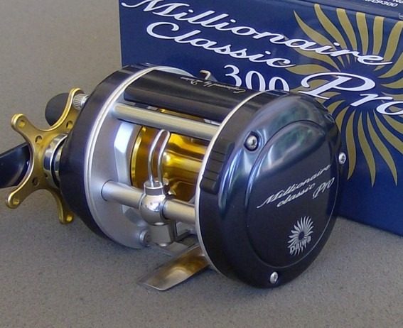 carretilha-daiwa-millionaire-classic-pro-300-D_NQ_NP_12829-MLB20066439752_032014-F.jpg.358647e7395440d27dac708b9f66b76c.jpg