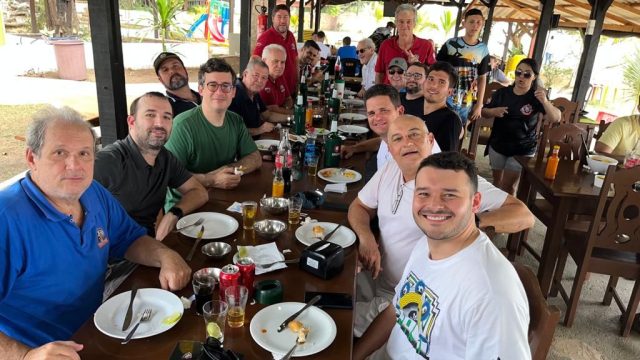 350754262_BarracadoJair1.jpg.d2e2e56989f2bfe4e8c2a8a8f442f6b1.jpg