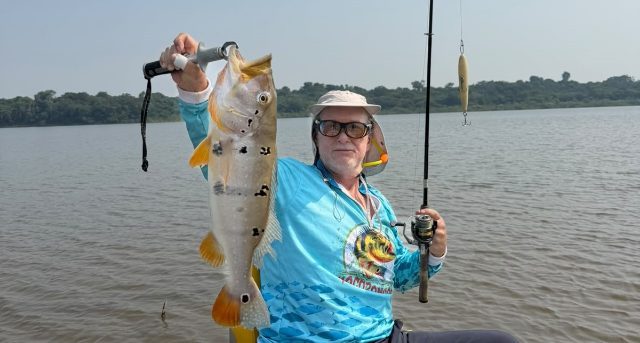 Mandicpeixe.jpg.6f4cca15ae13957f5e5af61111e9d78d.jpg