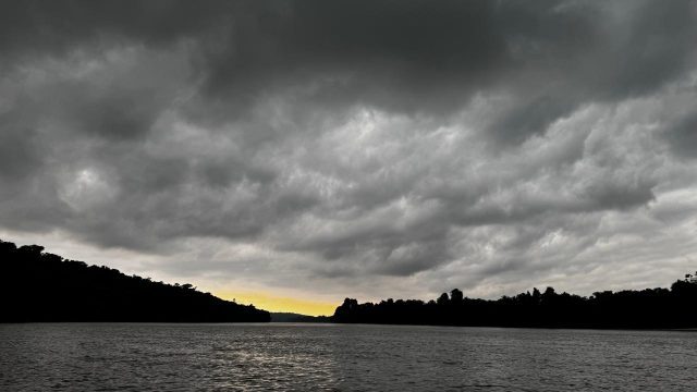 Tempestade.jpg.e09b994152fdec840793dc4fe726a032.jpg